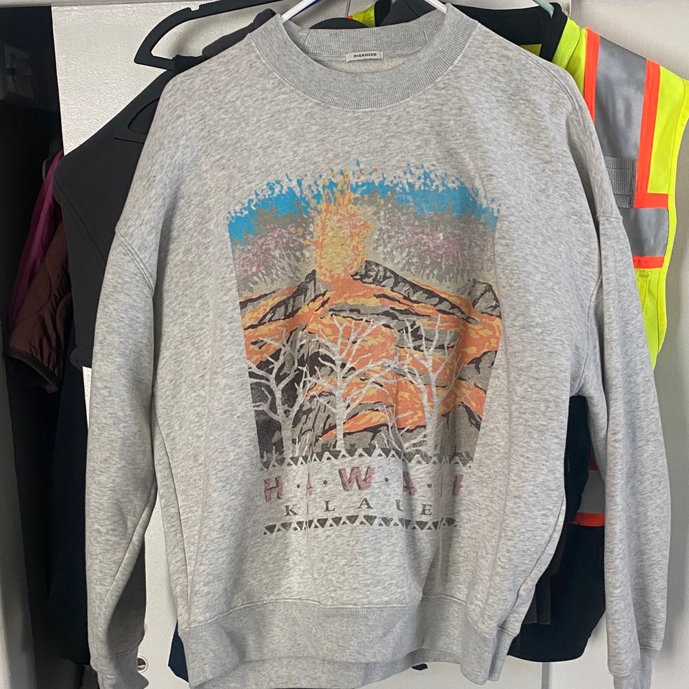 Abercrombie & Fitch Gray Hawaii Graphic Sweatshirt